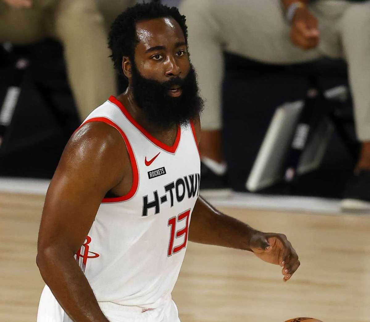 果断出脚皮 果断出脚皮